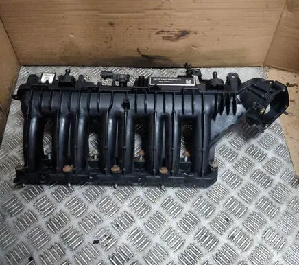 Land Rover Evoque I Intake manifold G4D318N968AA