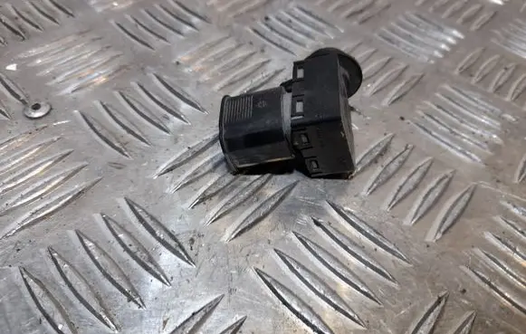 Volkswagen Touareg II Air quality sensor 8K0907659A 8K0907659
