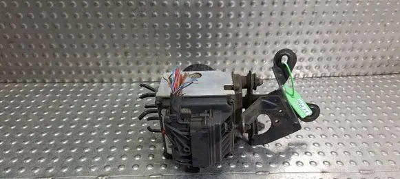 Volkswagen PASSAT B6 ABS Pump 3C0614109