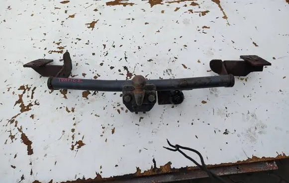 Renault Trafic II (X83) Tow bar 