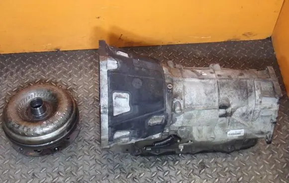 BMW 3 F30 F35 F31 Automatic gearbox 6HP70X 20MB28 7643203