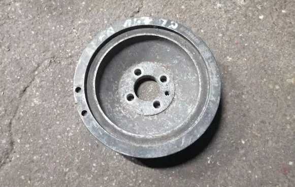 Alfa Romeo 147 Crankshaft pulley