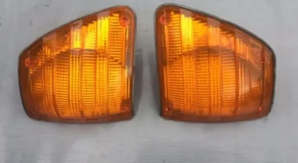 Mercedes-Benz S W116 Front indicator light
