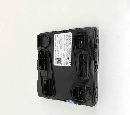 Audi Q7 4M Central body control module 5DK011079 8W0907064CD