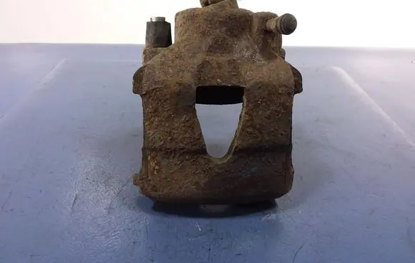 Skoda Octavia Mk1 (1U) Front brake caliper