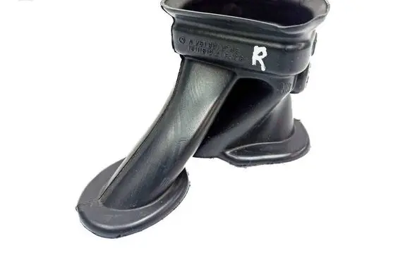 Mercedes-Benz R W251 Air intake duct part A2518310746 1811161031