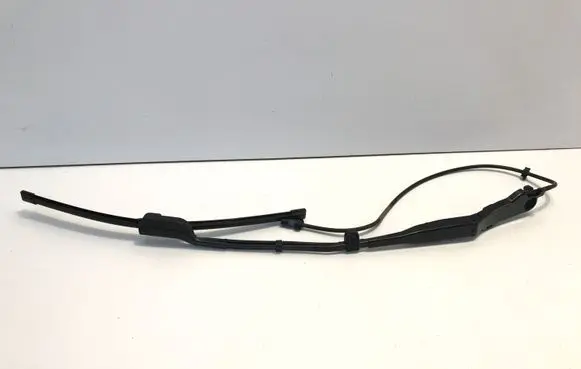 Volvo XC40 Front wiper blade arm 31457316