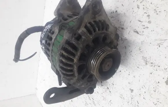 KIA Carens I Generator/alternator