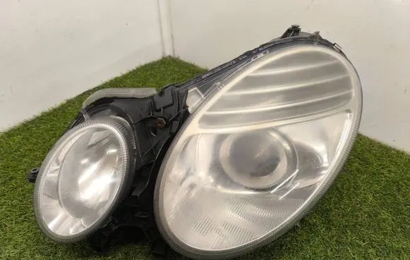 Mercedes-Benz E W211 Headlight/headlamp