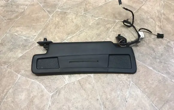 Sun visor