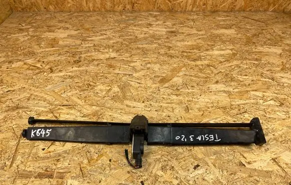 Tesla Model 3 Radiator active air flap actuator 131688800032