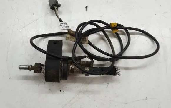 Volvo XC90 Webasto circulation pump for autonomous heater 221000500400 T3730583