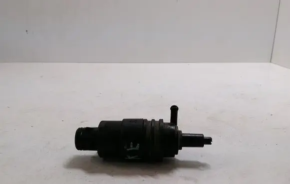 Audi A6 S6 C4 4A Windscreen/windshield washer pump 4A0955651