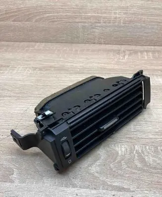 Volvo S80 Dash center air vent grill 30676293 30755180