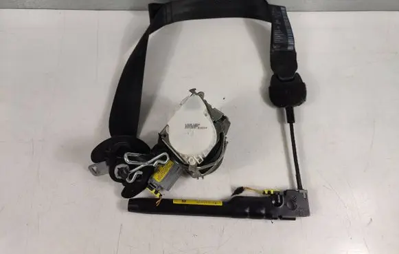 Peugeot 5008 Front seatbelt 34154286A