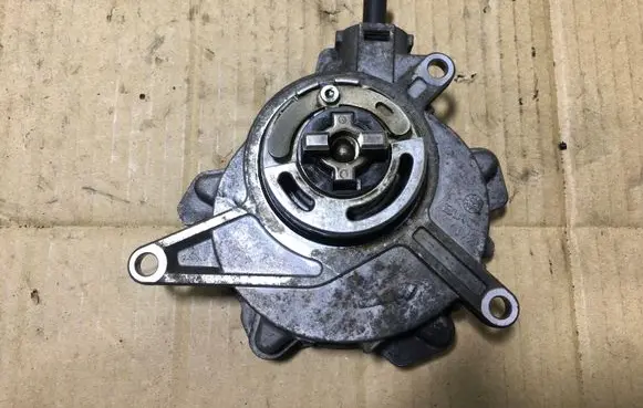 Honda Accord Vacuum pump 36300RL0G011M2