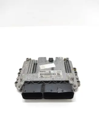 Hyundai i30 Engine control unit/module 0281019551 391112A943 1039S58874