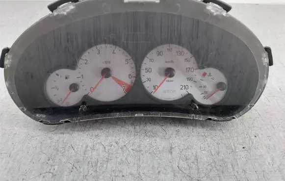 Speedometer (instrument cluster)