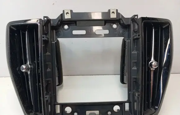 Volvo XC60 Dash center air vent grill 31417738