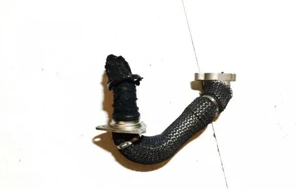Opel Insignia A EGR valve line/pipe/hose