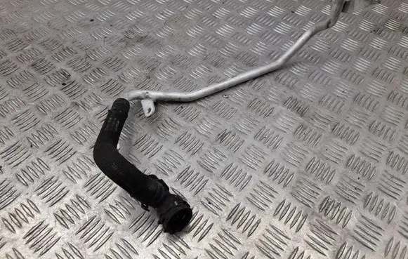 Audi A7 S7 4G Engine coolant pipe/hose 4G0121485Q