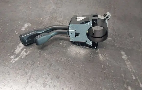 Audi A4 S4 B5 8D Indicator stalk 4D0953513D