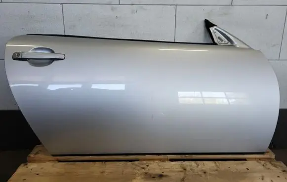 Door (2 Door Coupe)