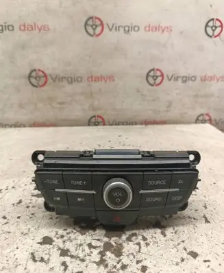 Head unit multimedia control