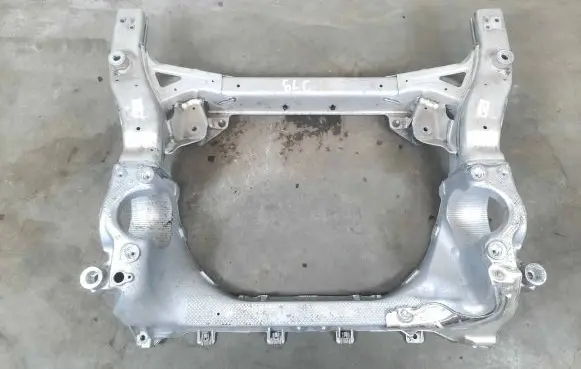 Mercedes-Benz GLC X253 C253 Front subframe 2056208001