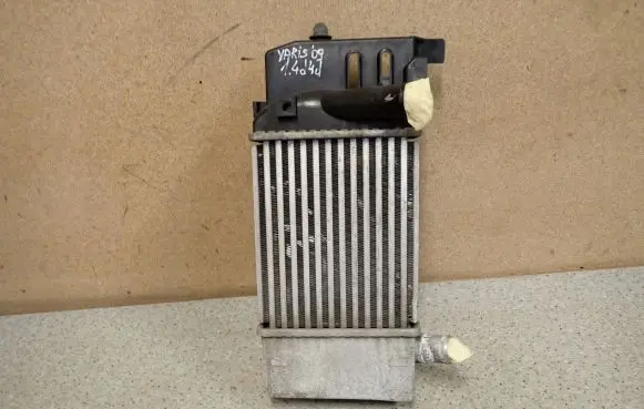 Toyota Yaris Intercooler radiator