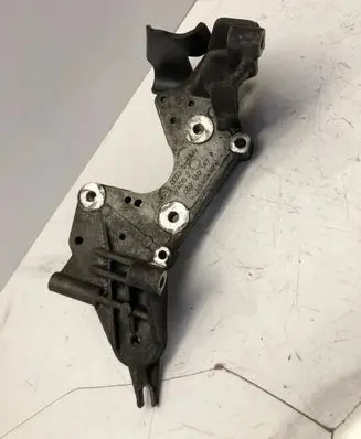 Audi A5 8T 8F Fuel pump bracket 059130147P AS19C03F