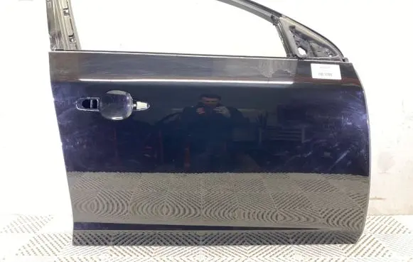 Volvo V60 Front door