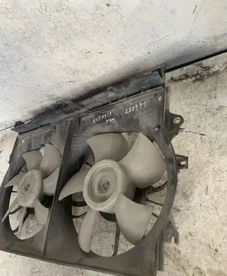 Toyota Avensis T250 Radiator cooling fan shroud