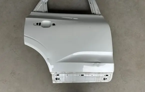 Rear door