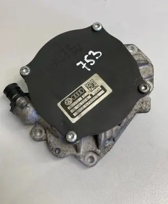 Audi A3 S3 8P Vacuum pump 03L145100B 9140300060