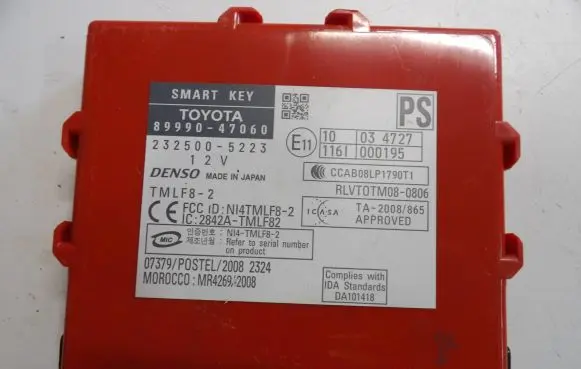 Toyota Prius (XW30) Keyless (KESSY) go control unit/module 8999047060 2325005223