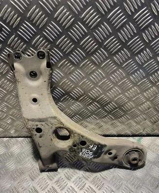 Toyota Auris E180 Front lower control arm/wishbone
