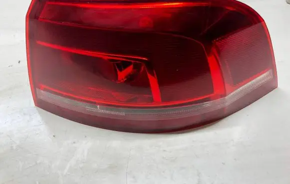 Volkswagen PASSAT B7 Rear/tail lights 3AF945096E E12990 605002