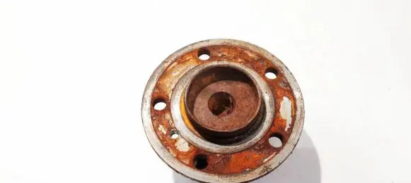 Mercedes-Benz A W169 Rear wheel hub