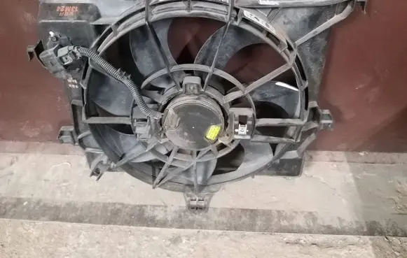 KIA Rio Electric radiator cooling fan