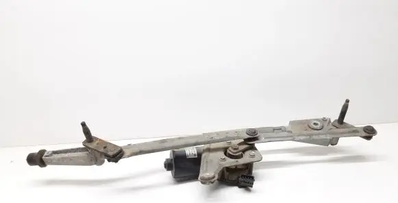 Volvo V70 Front wiper linkage and motor 32041105 09151848 404775