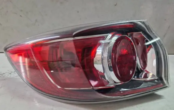 Mazda 3 II Rear/tail lights BBN751160 K2442