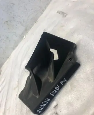 Audi A4 S4 B9 8W Other engine bay part 8w0806584c