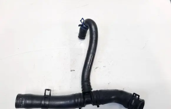 Volkswagen PASSAT B5 Engine coolant pipe/hose 028121053AA