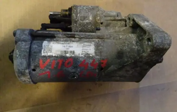 Mercedes-Benz Vito Viano W447 Starter motor A0009060226