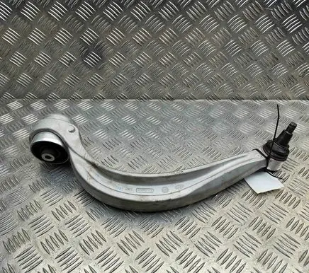 Porsche Cayenne (9Y0 9Y3) Front lower control arm/wishbone 4M0407696D