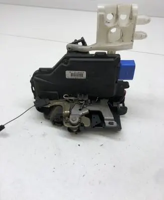 Seat Altea Front door lock 3D1837016