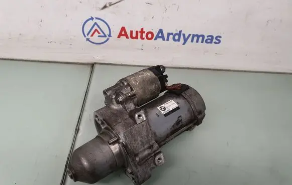 BMW 7 F01 F02 F03 F04 Starter motor 7612815 12417612815
