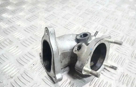 Toyota Corolla E120 E130 Intercooler hose/pipe
