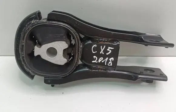 Mazda CX-5 II Engine mount bracket 